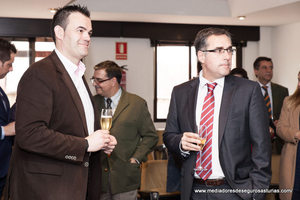 Brindis solidario Colegio de Mediadores de seguros de Asturias 2015