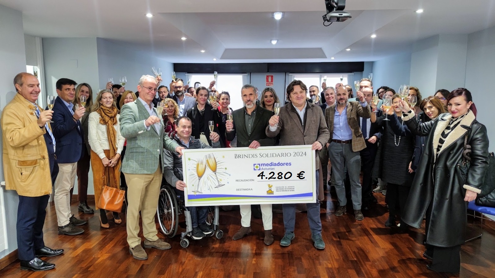 Mediadores Asturias recauda más de cuatro mil euros a favor de FEDEMA