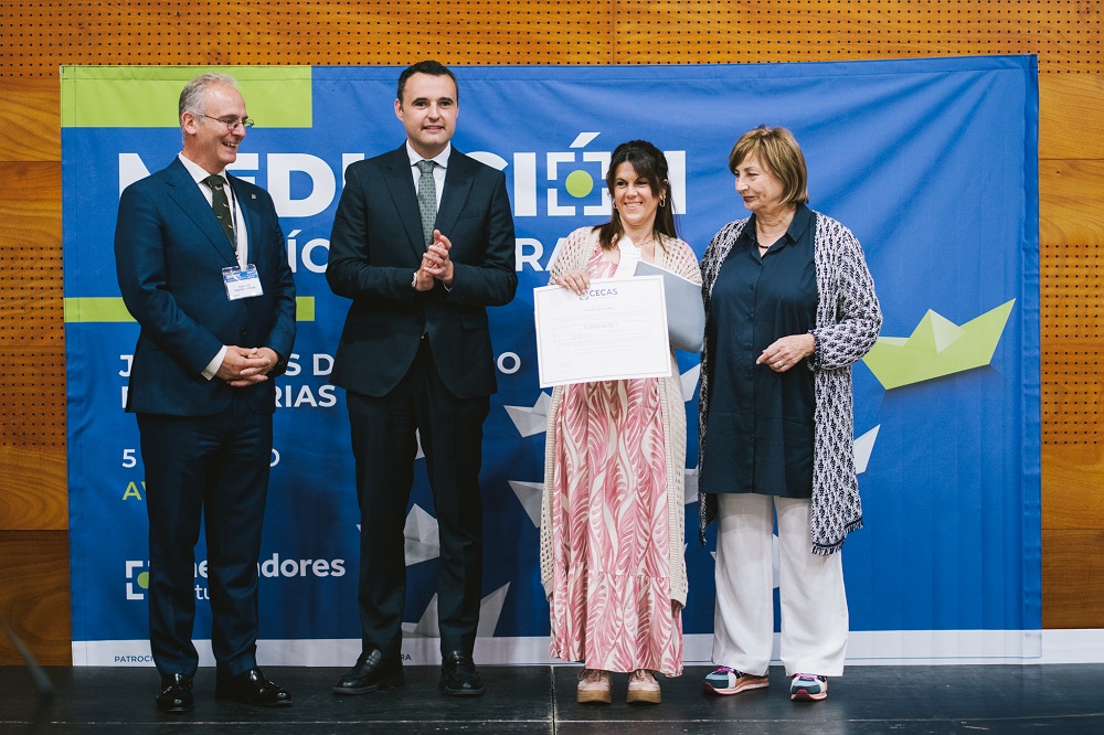 Mediadores Asturias entrega los diplomas a los alumnos del Curso Formativo  Nivel 1 – Distribuidor de Seguros