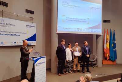 Mediadores Asturias entrega el Premio Florentino Bango al mejor expediente académico 2021/2022